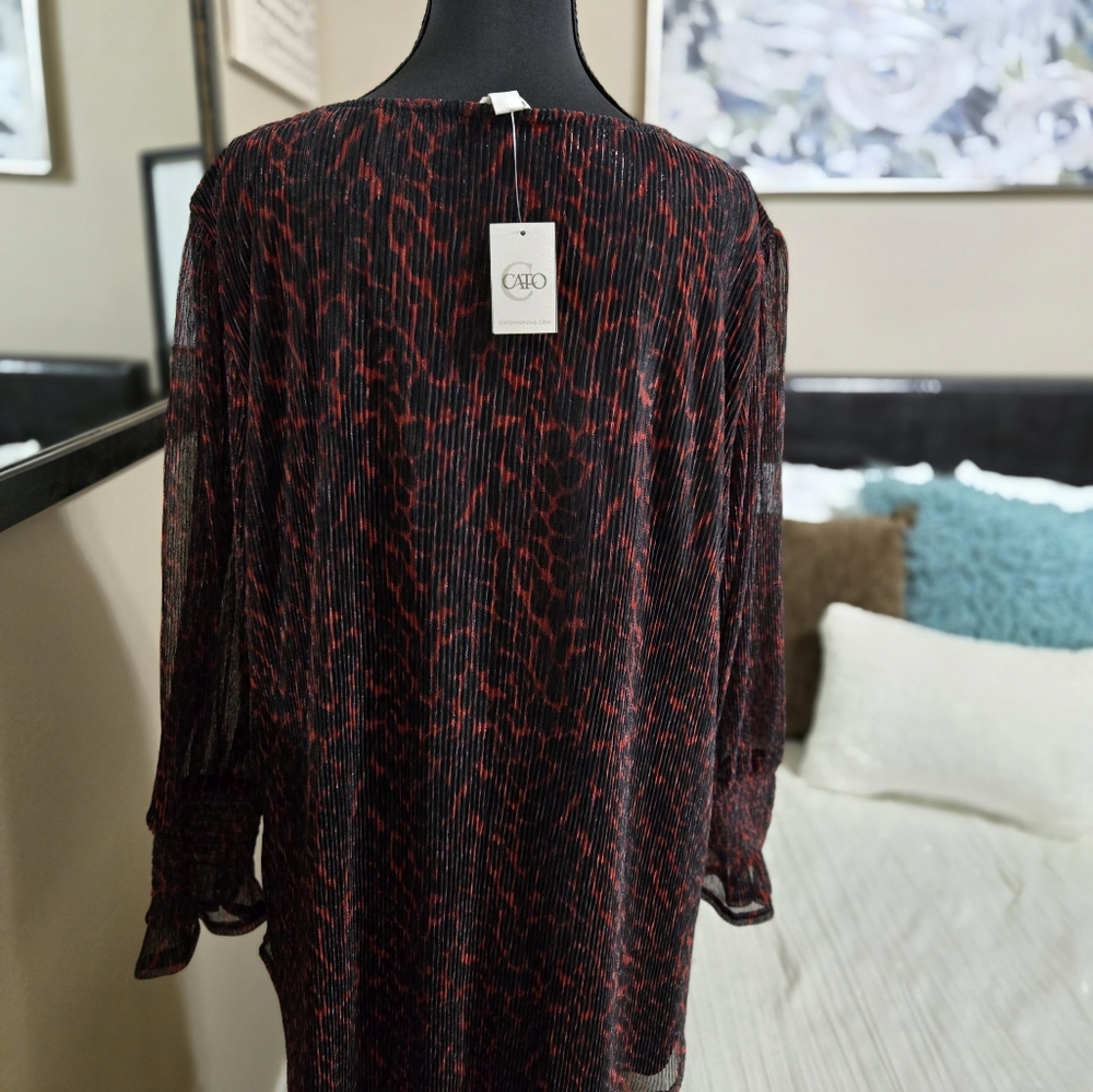 Women's Red and Black Sheer Top Size XL NWT. Brand New - Picture 3 of 7